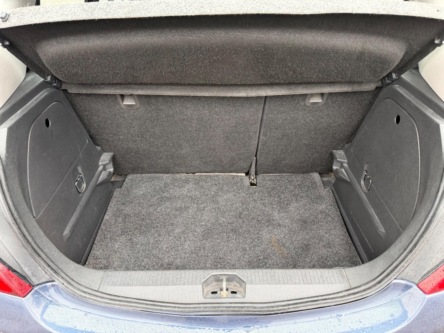 Used Vauxhall Corsa 2009 for sale - 77625909: Photo 32