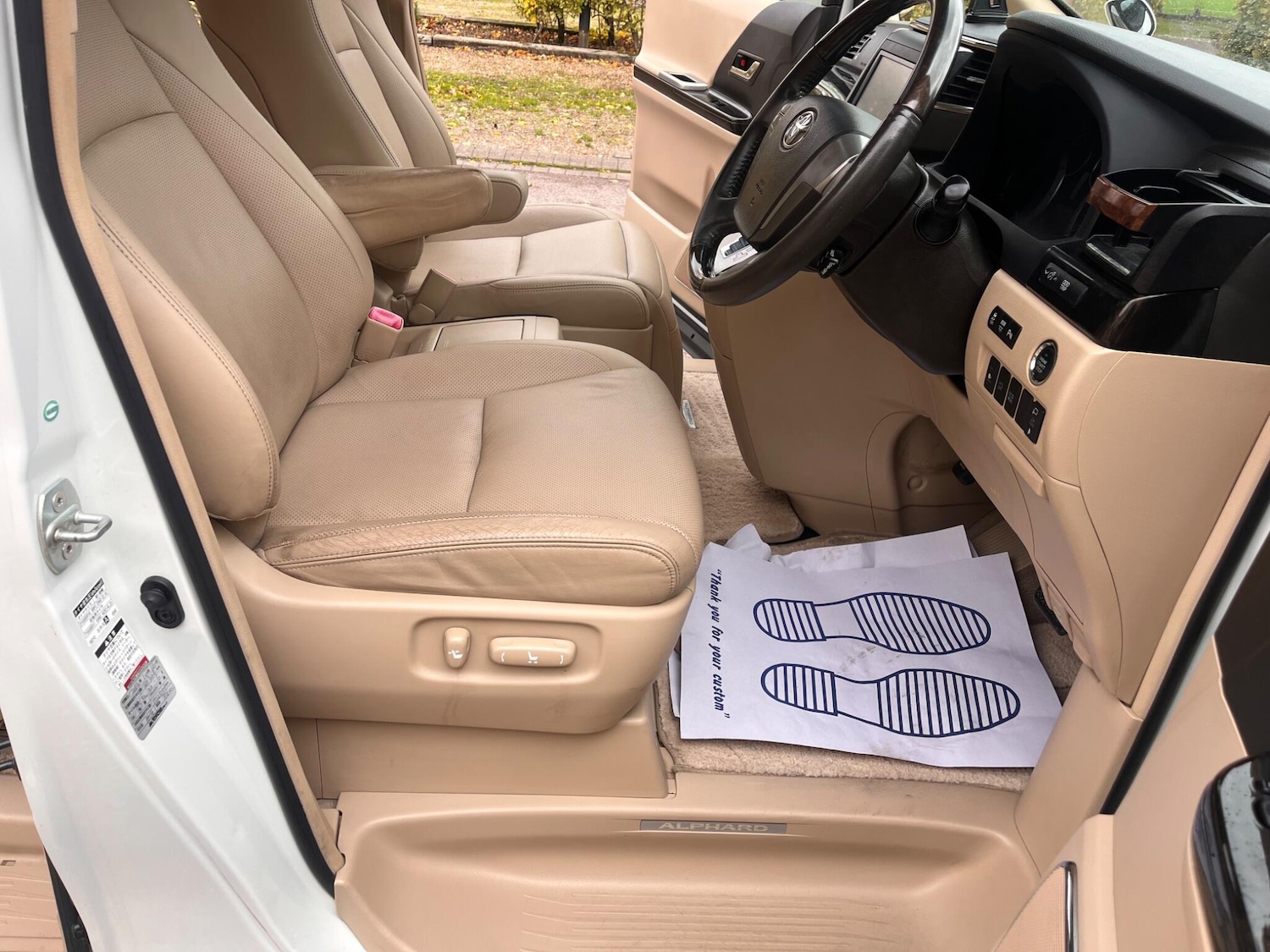 Used Toyota Alphard for sale - 76472449: Photo 27