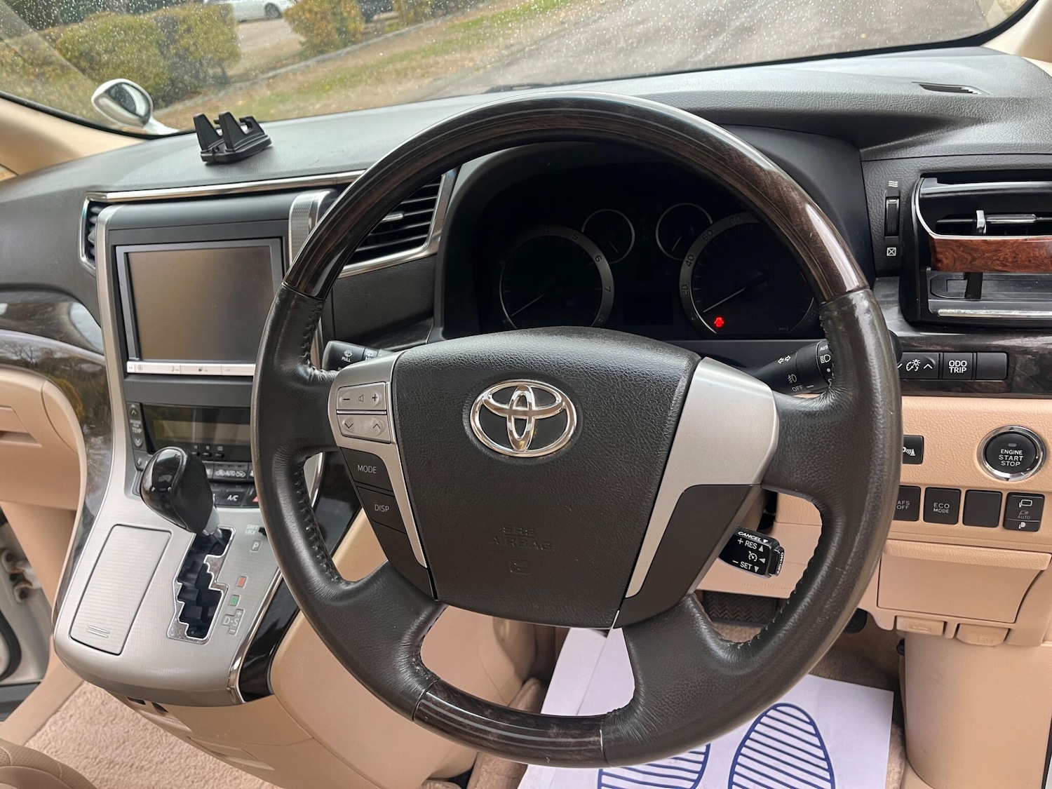 Used Toyota Alphard for sale - 76472449: Photo 30