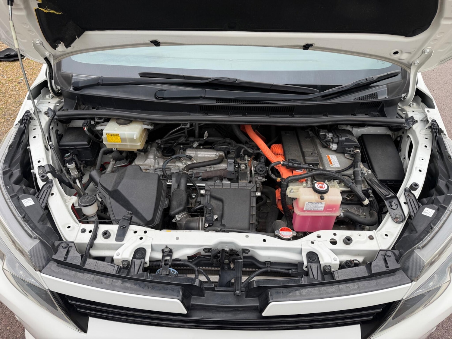 Used Toyota Voxy for sale - 77411979: Photo 42