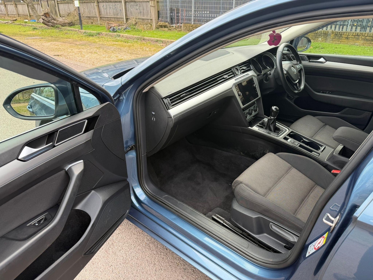 Used Volkswagen Passat 2018 for sale - 77898607: Photo 38