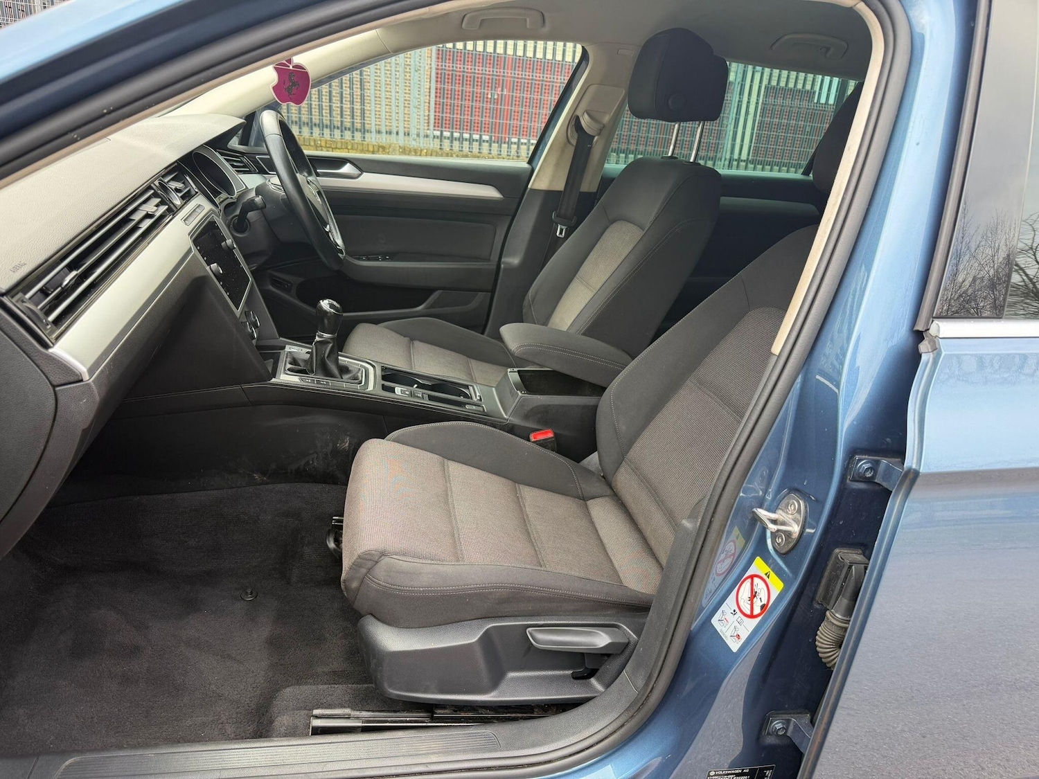 Used Volkswagen Passat 2018 for sale - 77898607: Photo 7