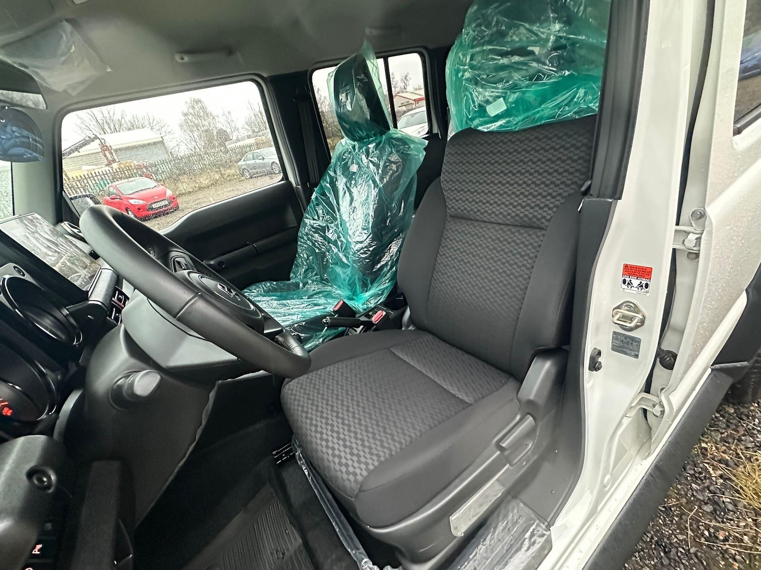 Used Suzuki Jimny for sale - 77166715: Photo 37