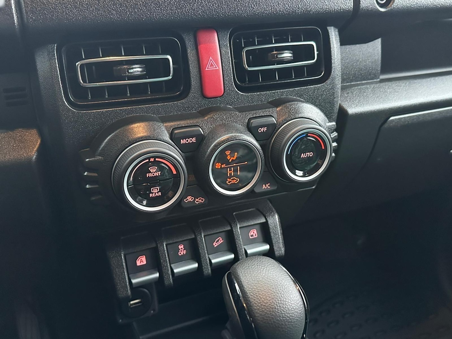 Used Suzuki Jimny for sale - 77166715: Photo 41