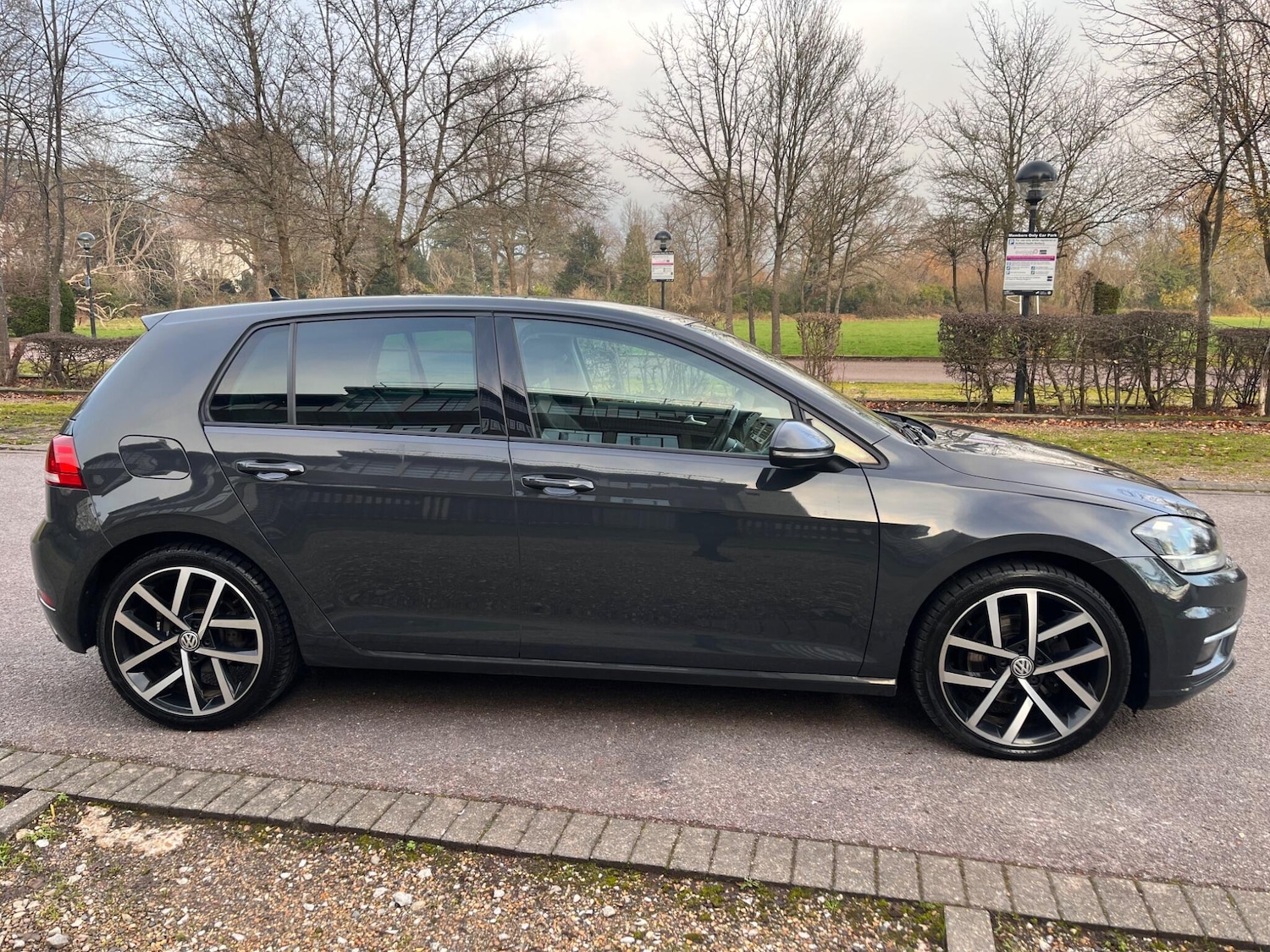 Used Volkswagen Golf 2019 for sale - 77084430: Photo 12
