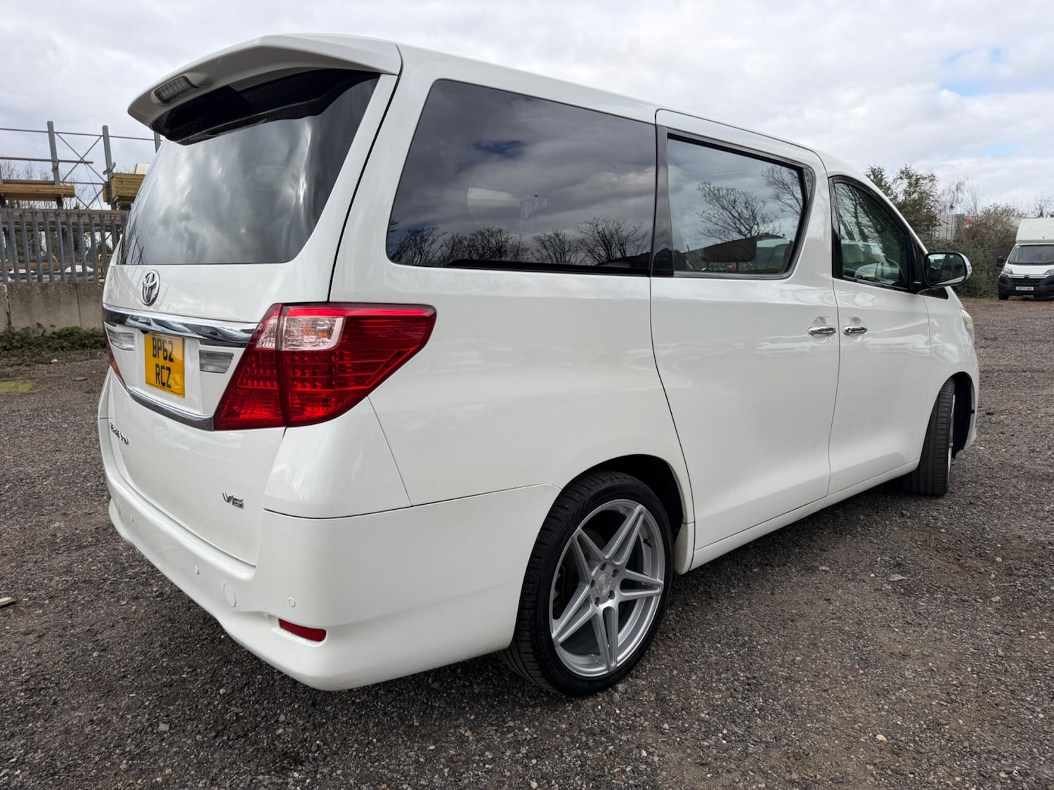 Used Toyota Alphard for sale - 78101499: Photo 14