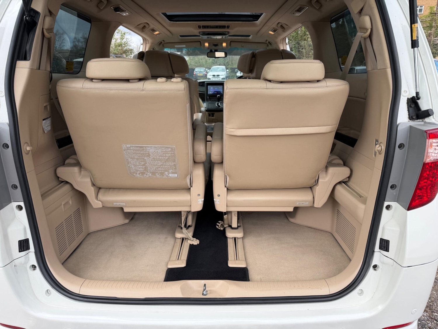 Used Toyota Alphard for sale - 78101499: Photo 54