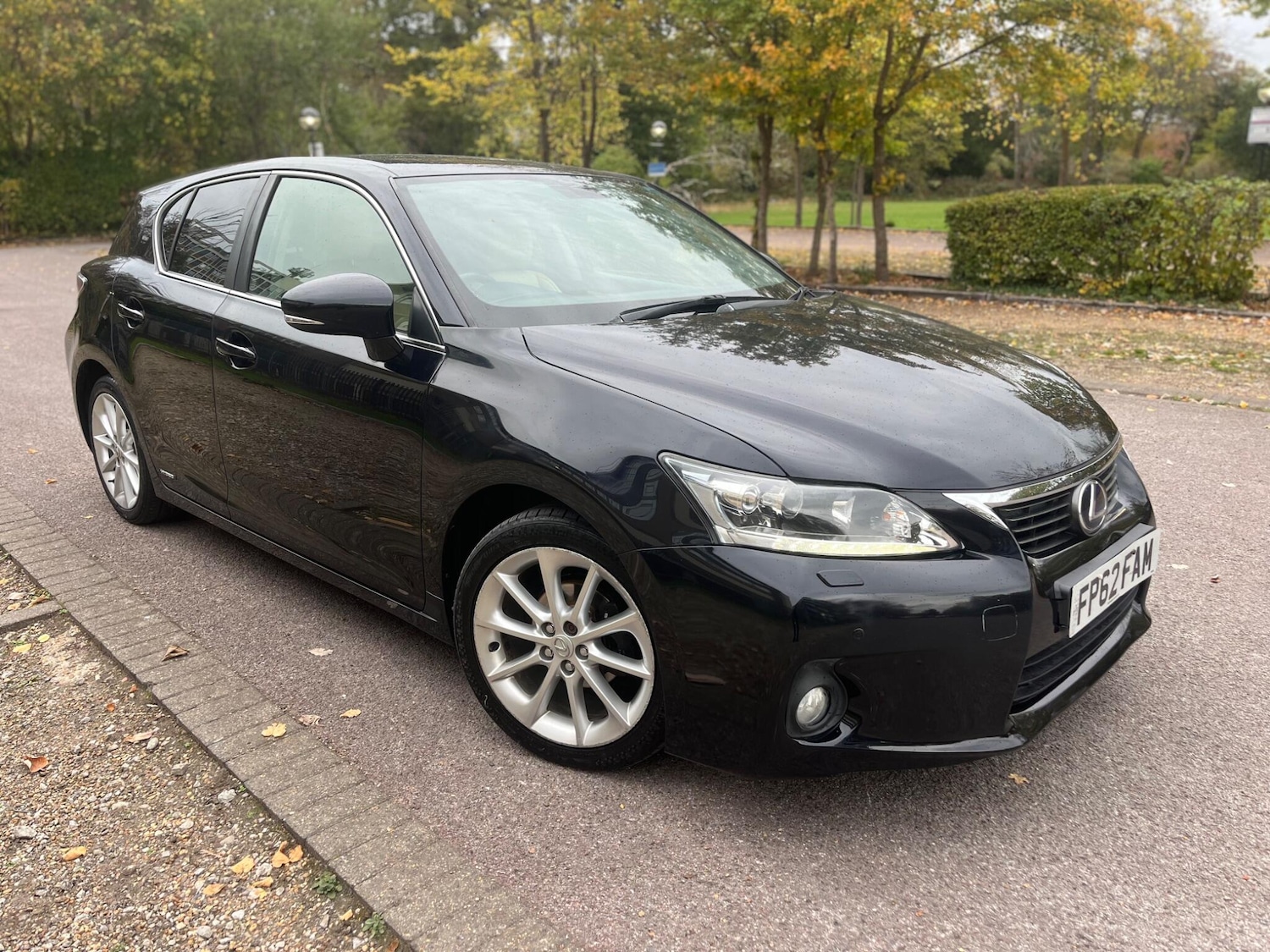 Used Lexus CT 2012 for sale - 77304894: Photo 2