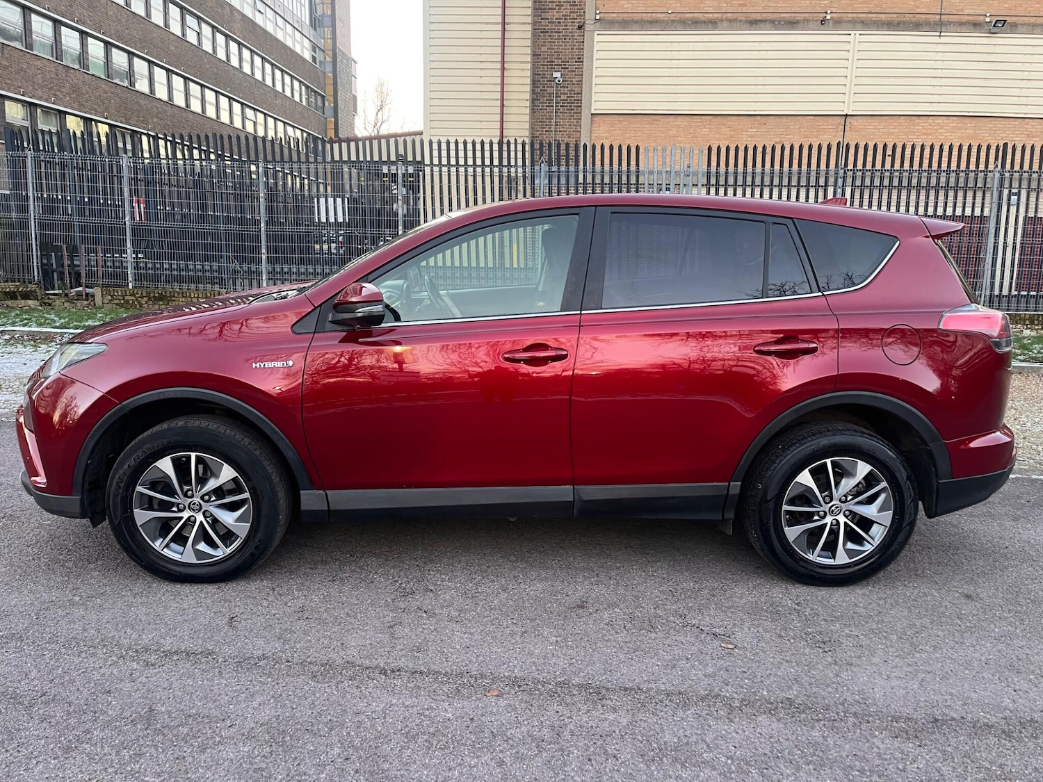 Used Toyota RAV4 2018 for sale - 77101826: Photo 23