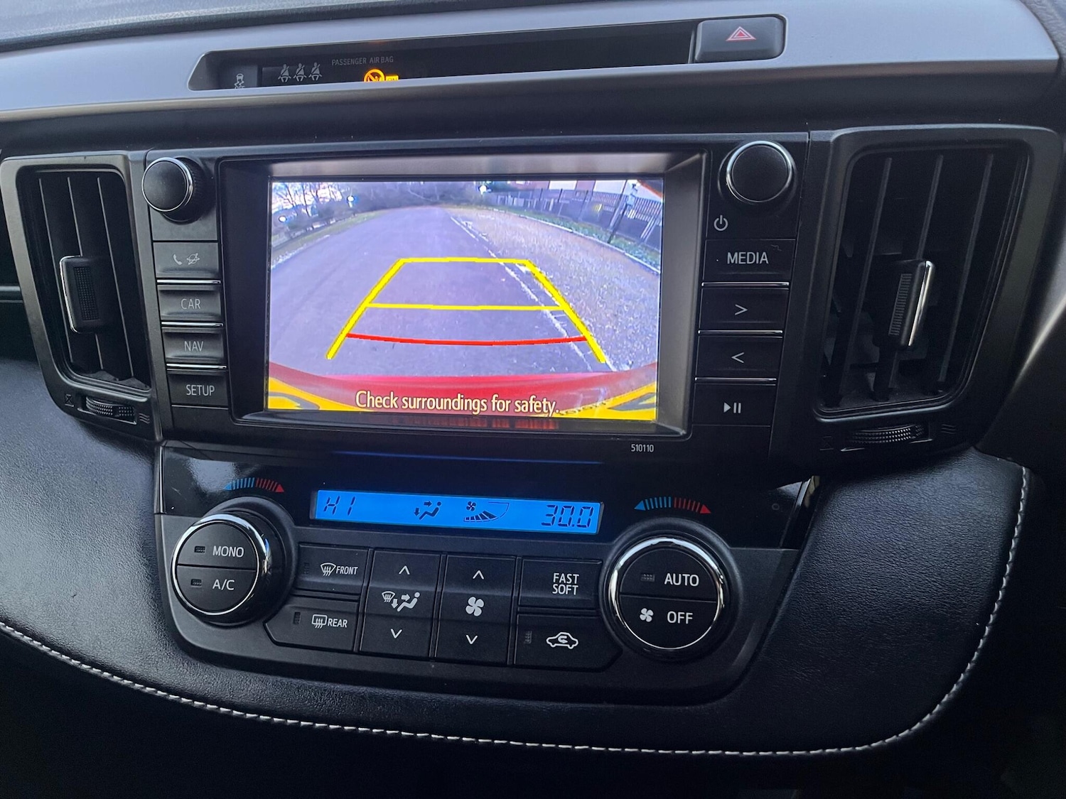 Used Toyota RAV4 2018 for sale - 77101826: Photo 36