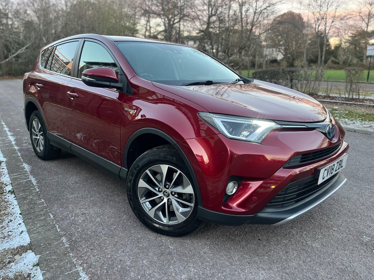 Used Toyota RAV4 2018 for sale - 77101826: Photo 5
