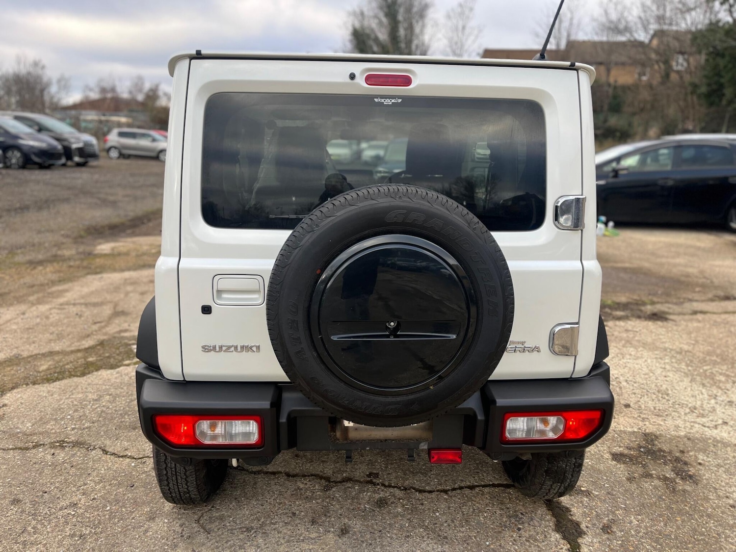 Used Suzuki Jimny for sale - 77166959: Photo 10