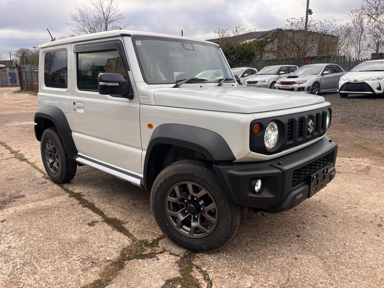 Used Suzuki Jimny for sale - 77166959: Photo 4