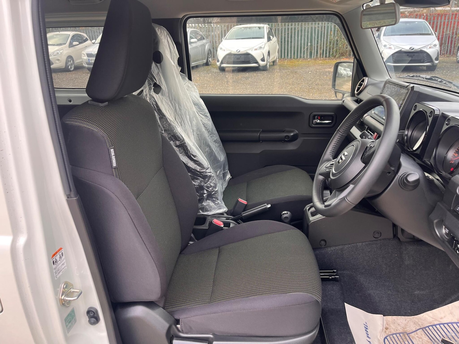 Used Suzuki Jimny for sale - 77166959: Photo 6