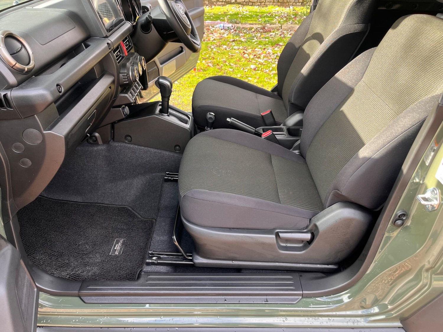 Used Suzuki Jimny for sale - 77166959: Photo 74