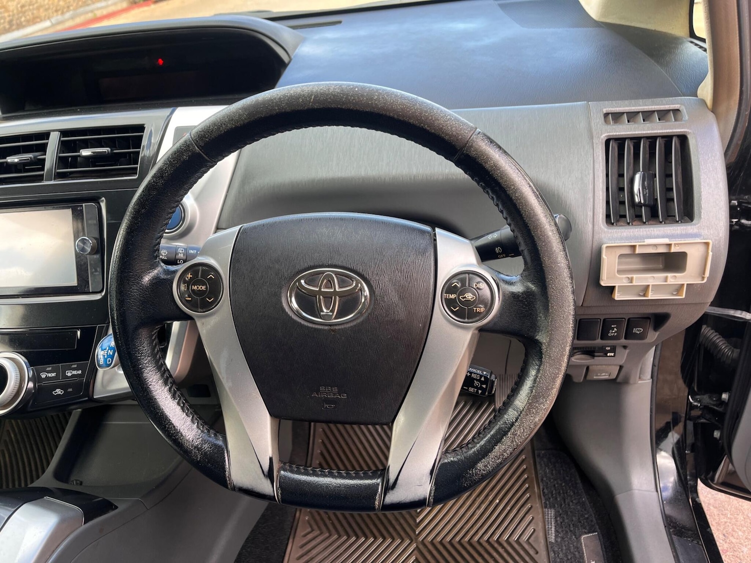 Used Toyota Prius+ for sale - 76441116: Photo 19