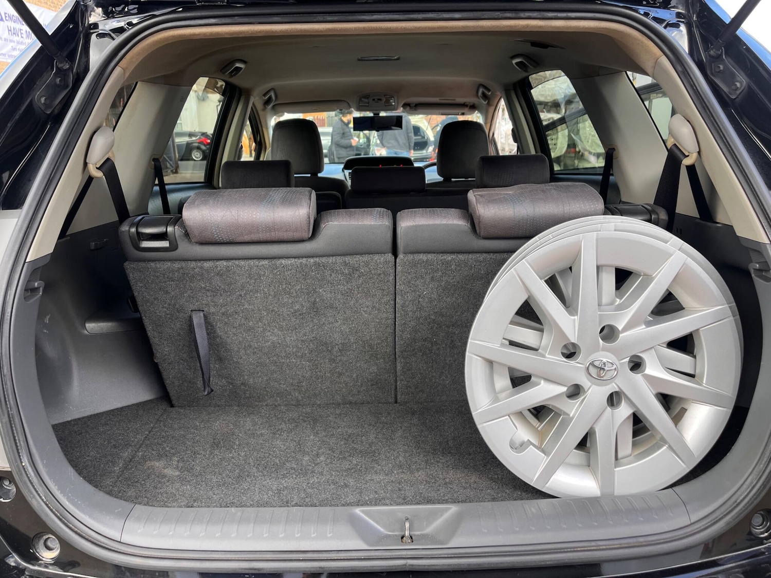 Used Toyota Prius+ for sale - 76441116: Photo 27