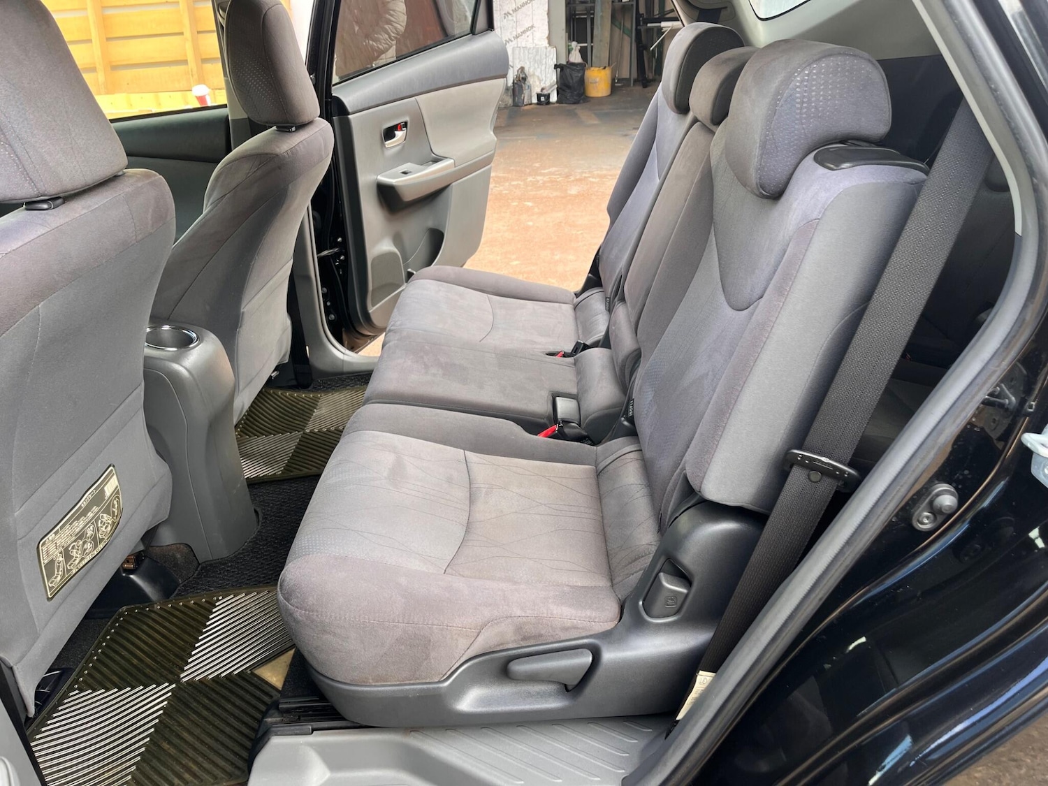 Used Toyota Prius+ for sale - 76441116: Photo 36