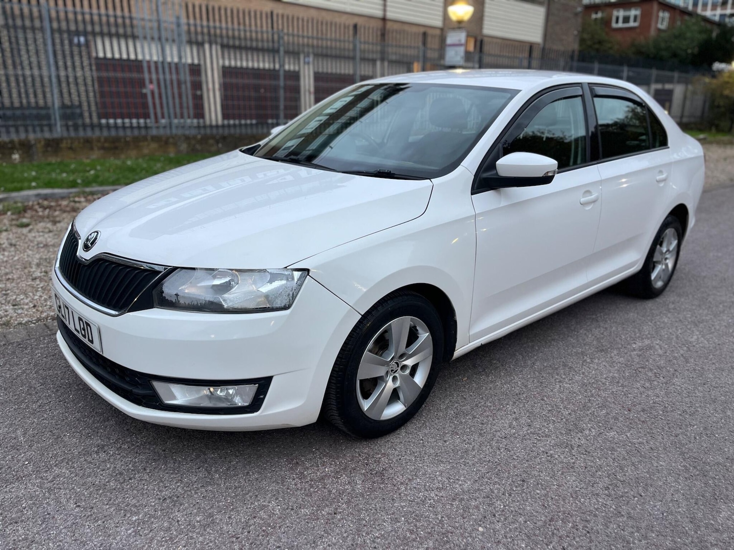 Used Skoda Rapid 2017 for sale - 77305482: Photo 24