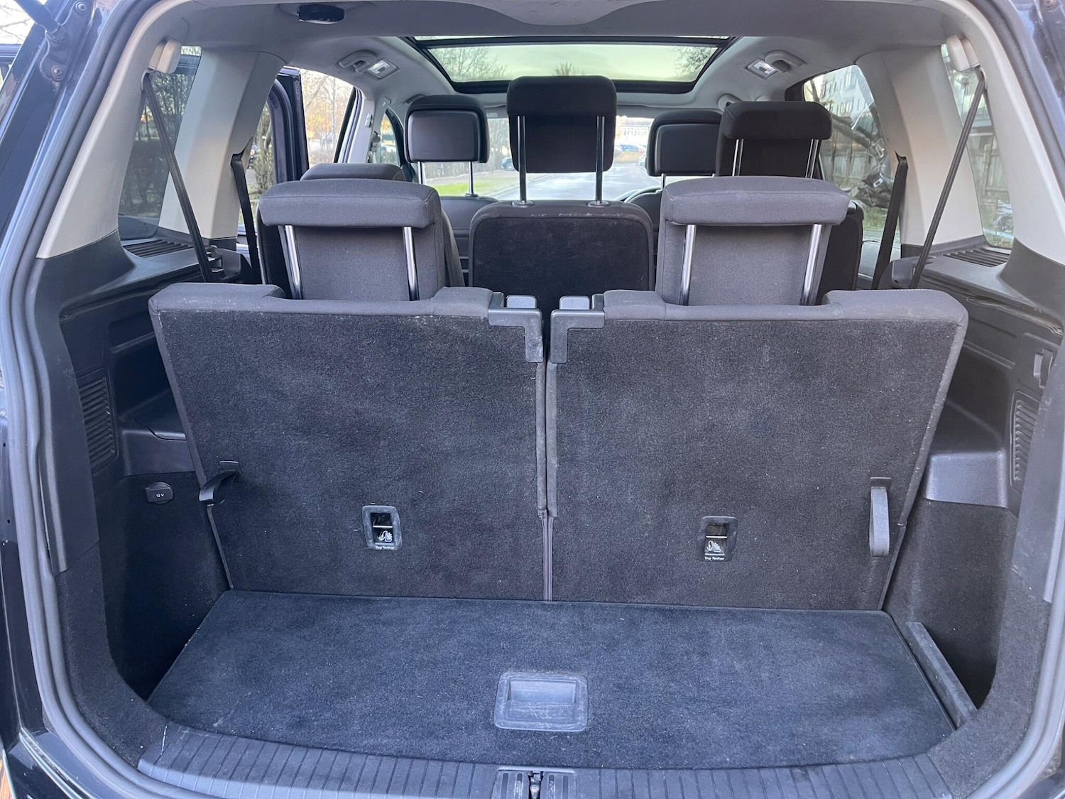 Used Volkswagen Touran 2016 for sale - 77090846: Photo 28