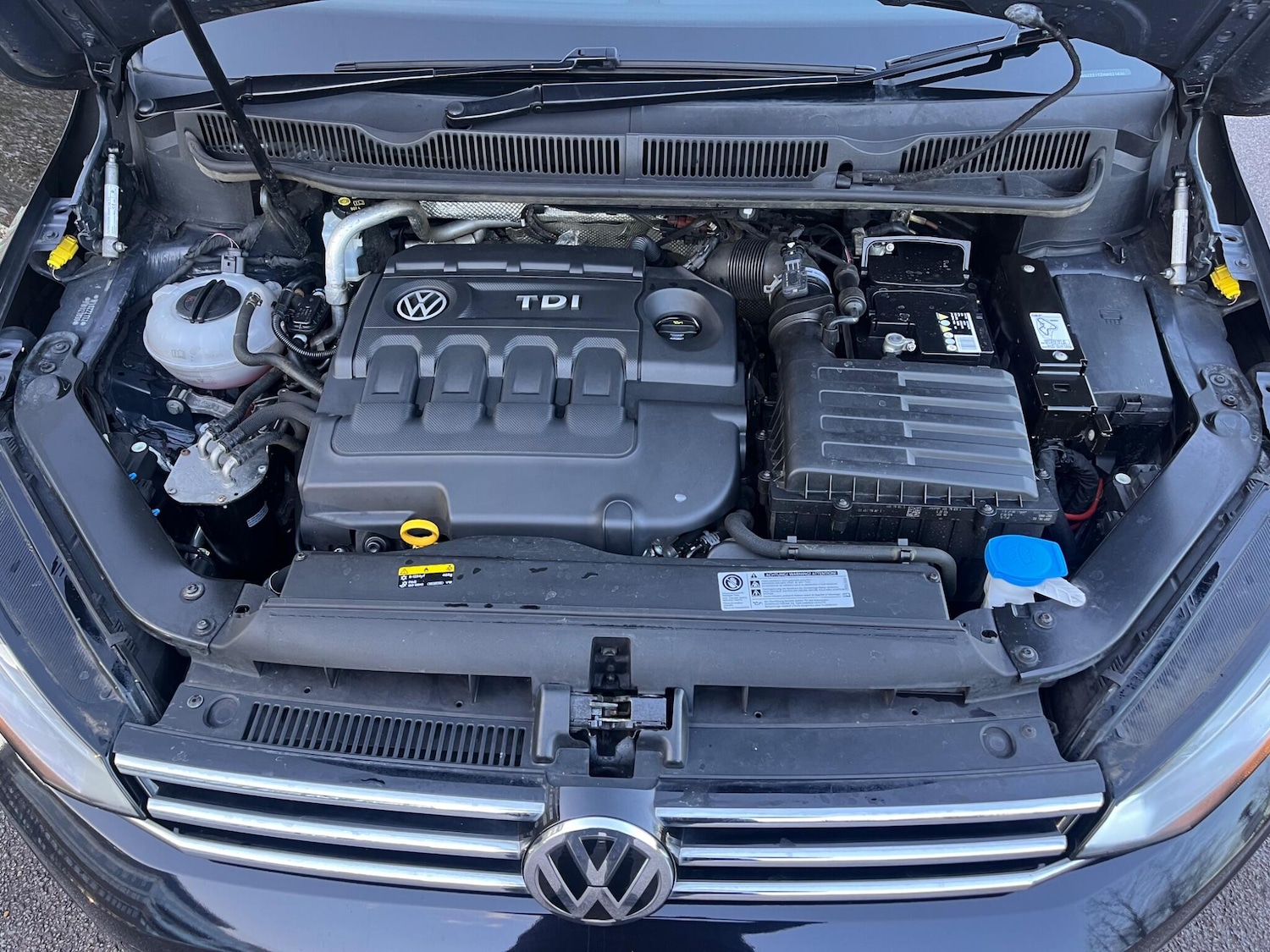 Used Volkswagen Touran 2016 for sale - 77090846: Photo 30