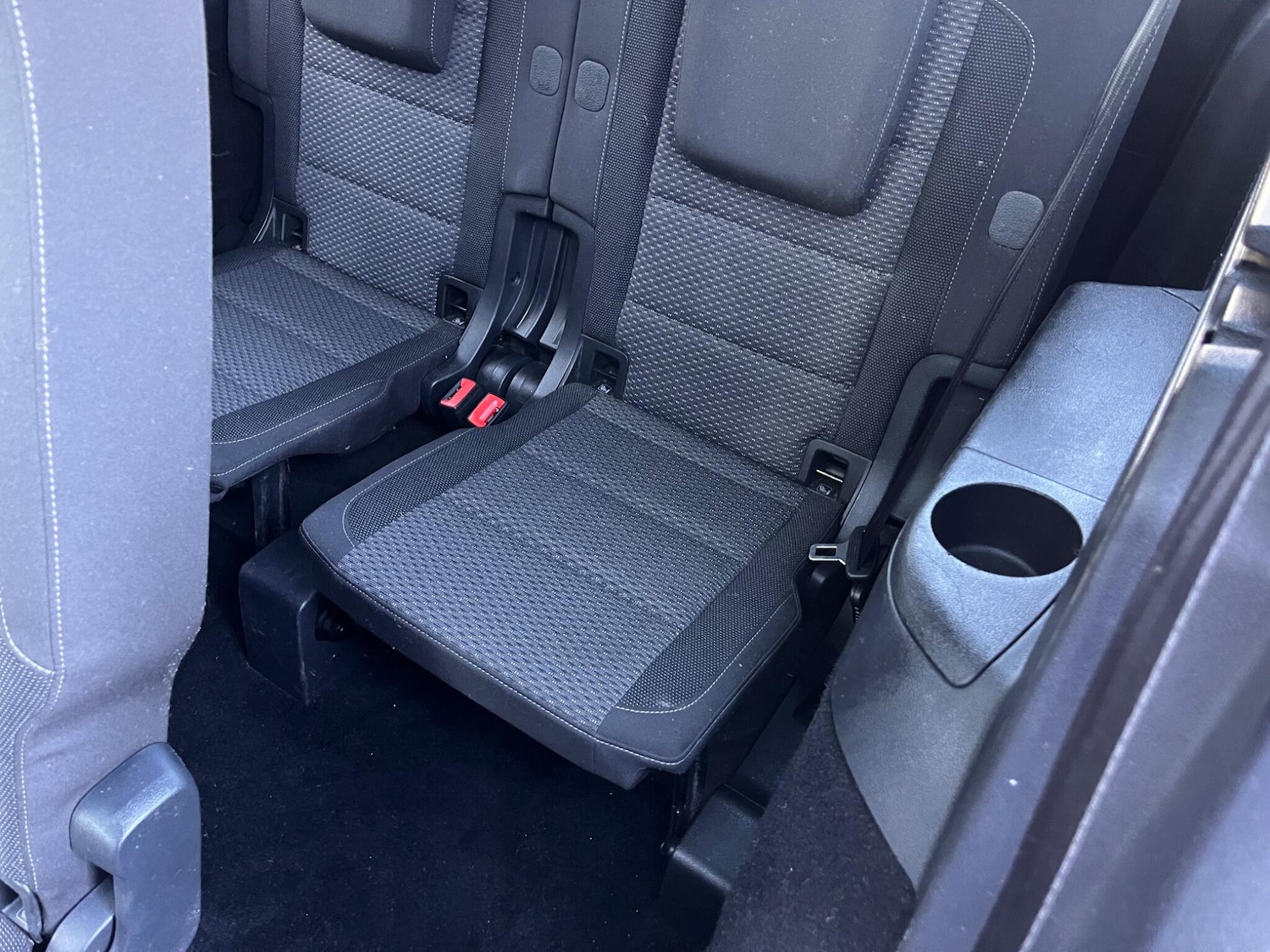 Used Volkswagen Touran 2016 for sale - 77090846: Photo 36