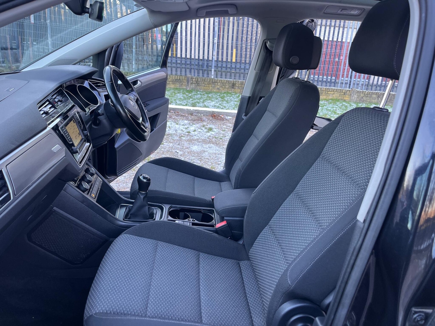 Used Volkswagen Touran 2016 for sale - 77090846: Photo 41