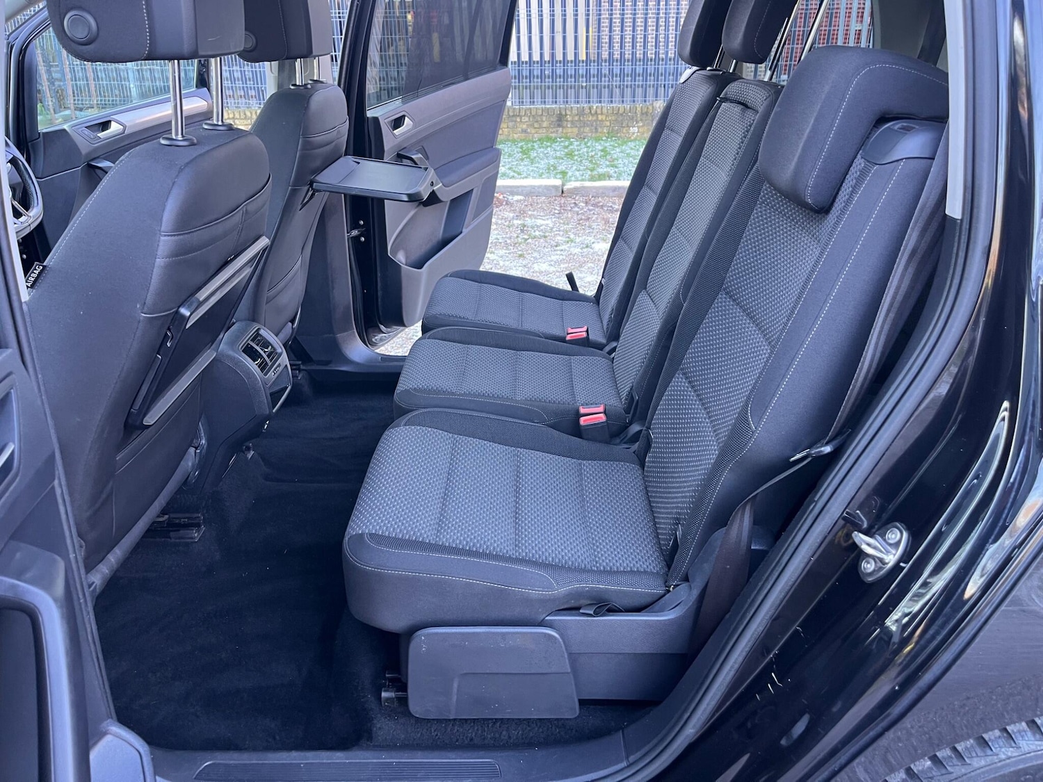 Used Volkswagen Touran 2016 for sale - 77090846: Photo 42