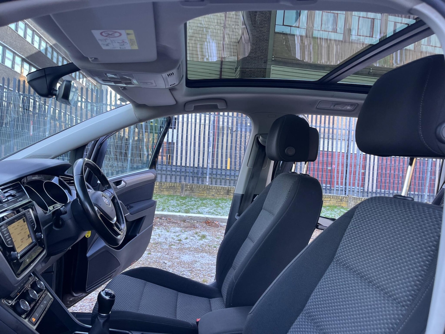 Used Volkswagen Touran 2016 for sale - 77090846: Photo 43