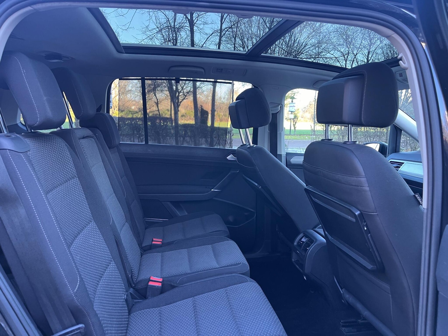 Used Volkswagen Touran 2016 for sale - 77090846: Photo 50