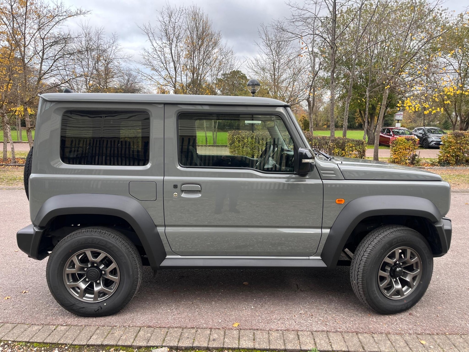 Used Suzuki Jimny for sale - 76667378: Photo 1