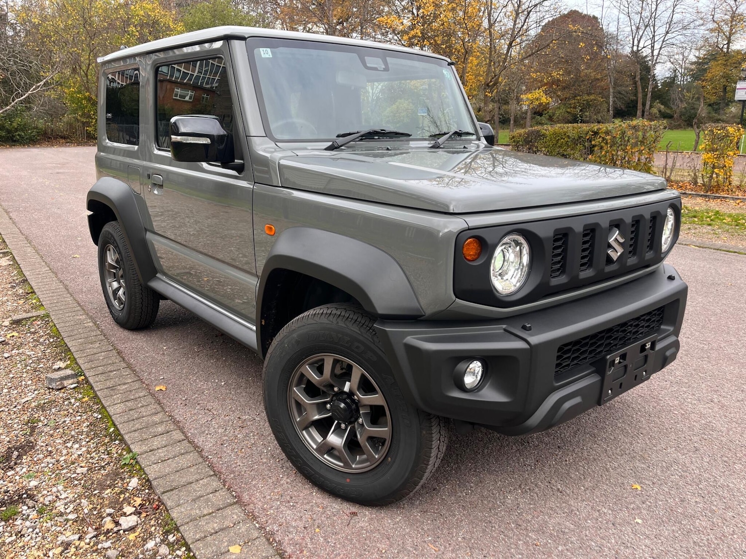 Used Suzuki Jimny for sale - 76667378: Photo 2