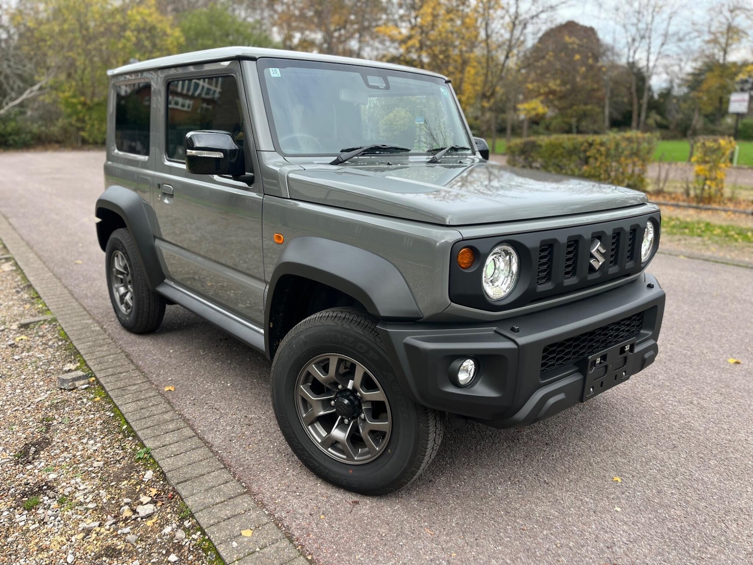 Used Suzuki Jimny for sale - 76667378: Photo 3
