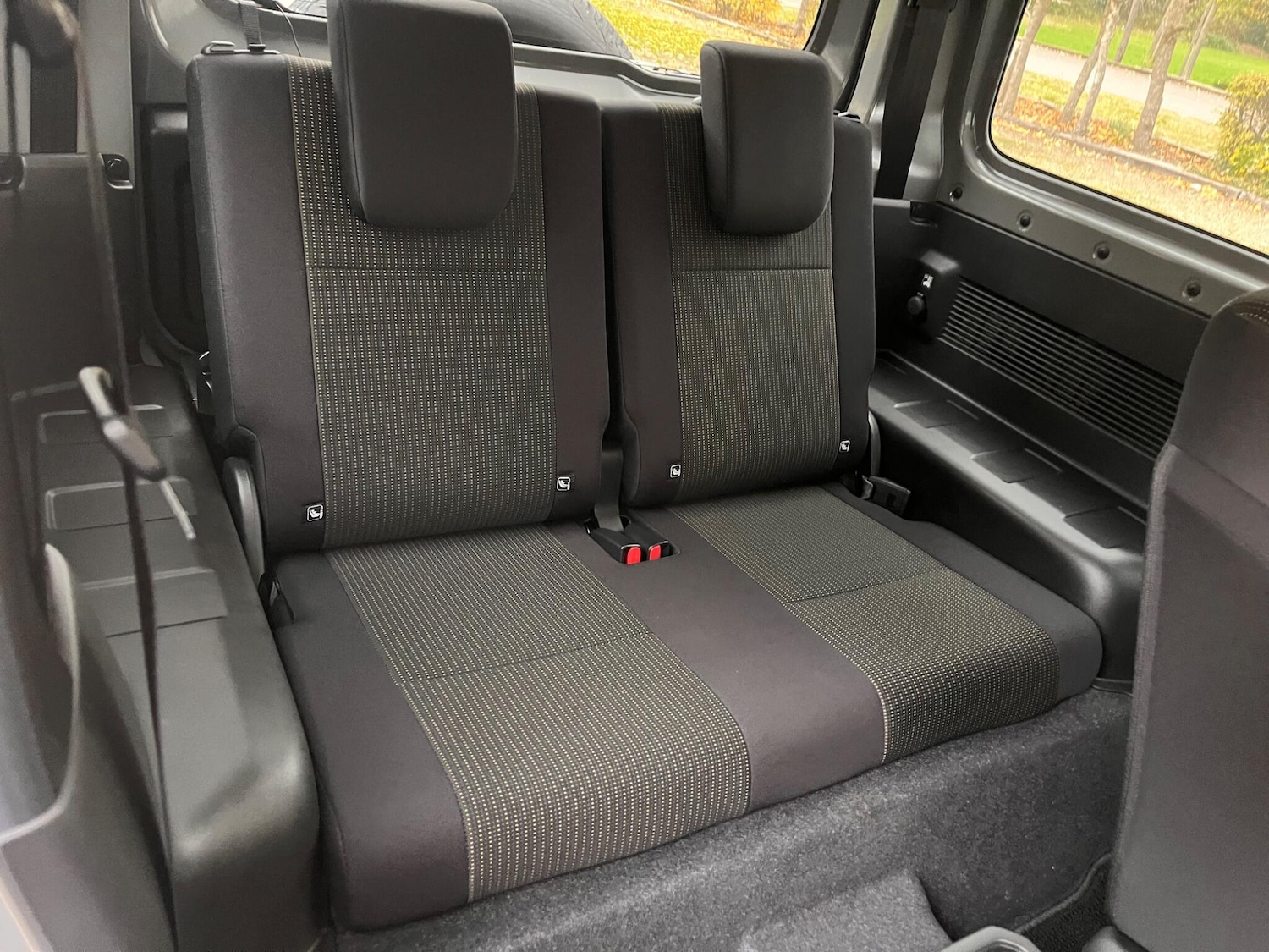 Used Suzuki Jimny for sale - 76667378: Photo 36