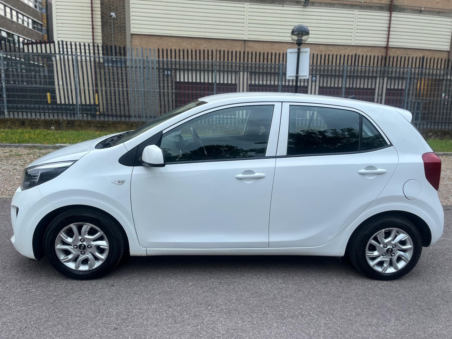 Used Kia Picanto 2020 for sale - 74894893: Photo 17