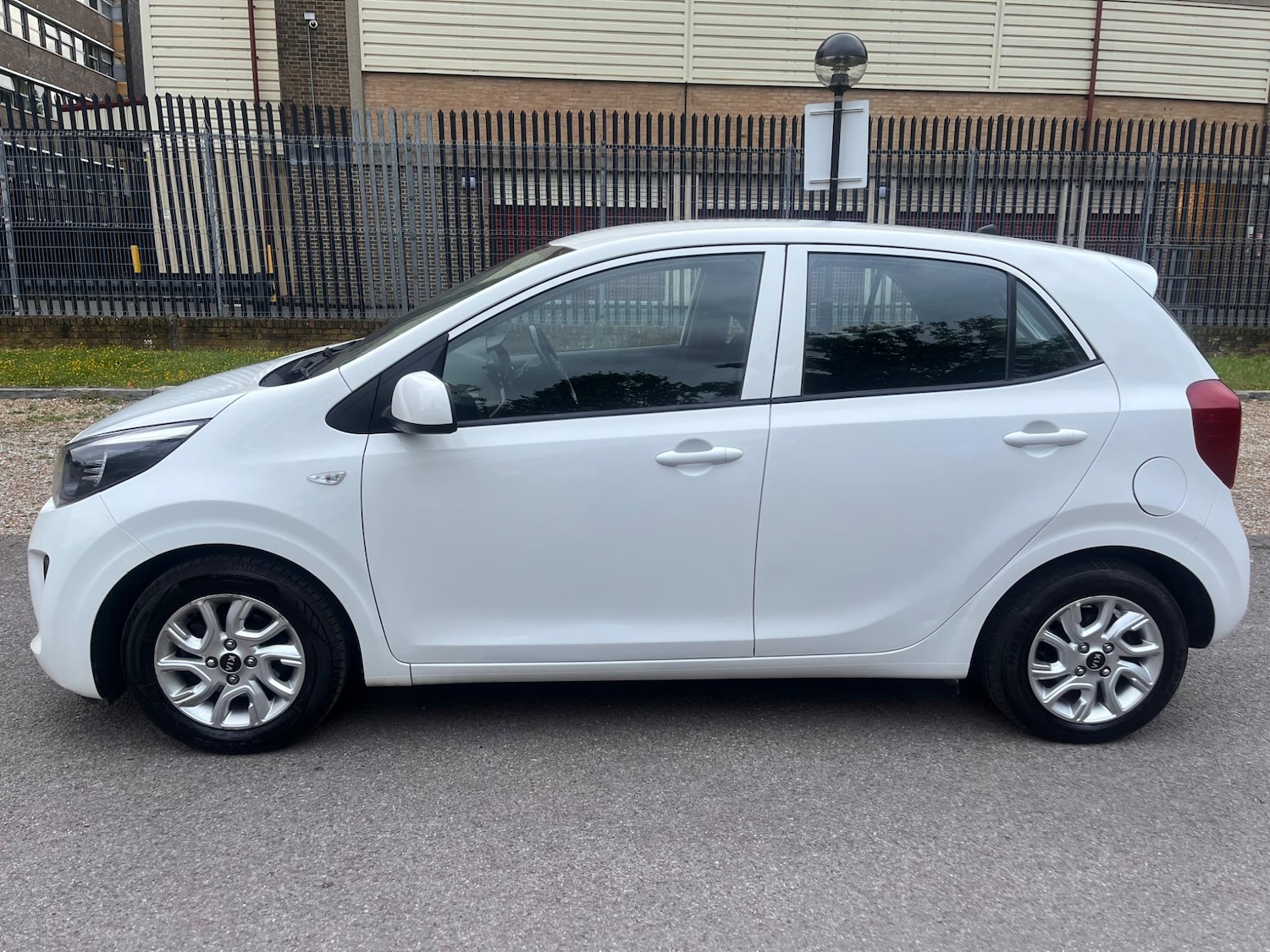 Used Kia Picanto 2020 for sale - 74894893: Photo 18