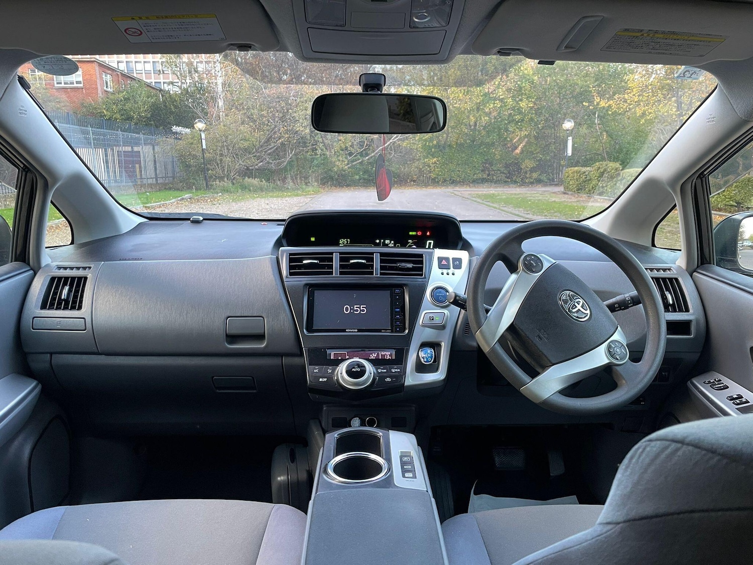 Used Toyota Prius+ for sale - 76538244: Photo 5