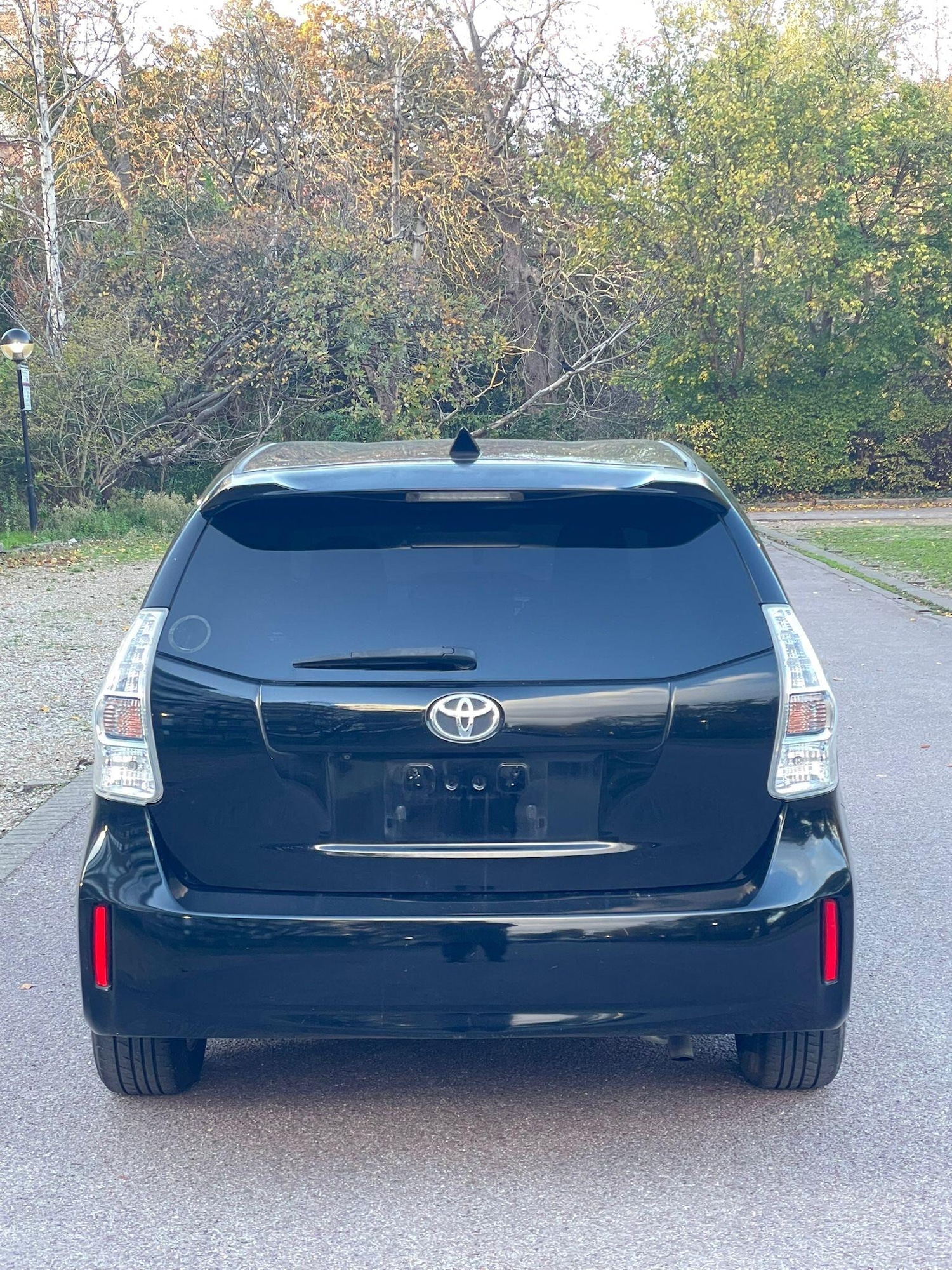 Used Toyota Prius+ for sale - 76538244: Photo 8