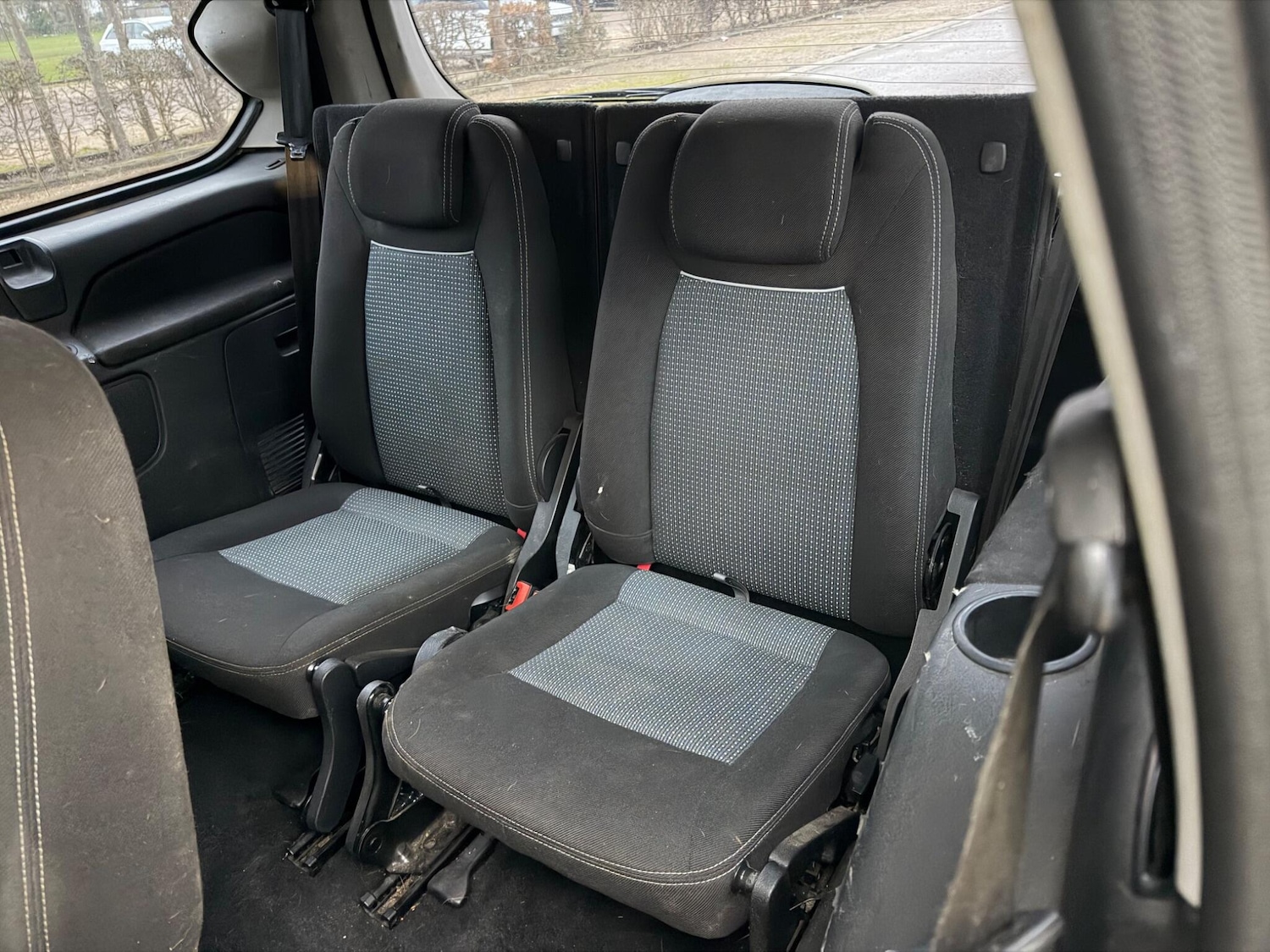 Used Ford Galaxy 2011 for sale - 77412124: Photo 15