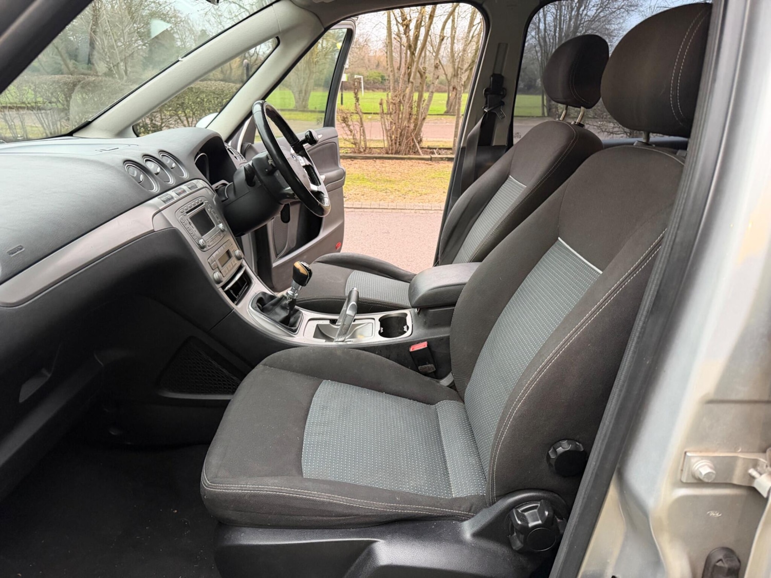 Used Ford Galaxy 2011 for sale - 77412124: Photo 30