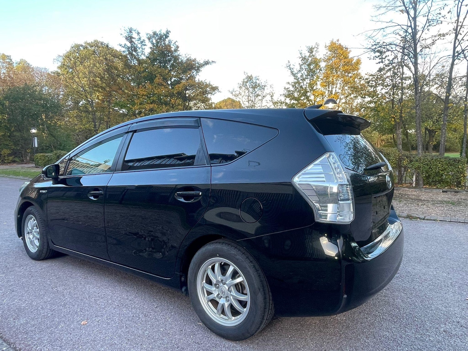 Used Toyota Prius+ for sale - 76456801: Photo 6
