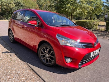 Used Toyota Verso 2015 for sale - 75687402: Photo