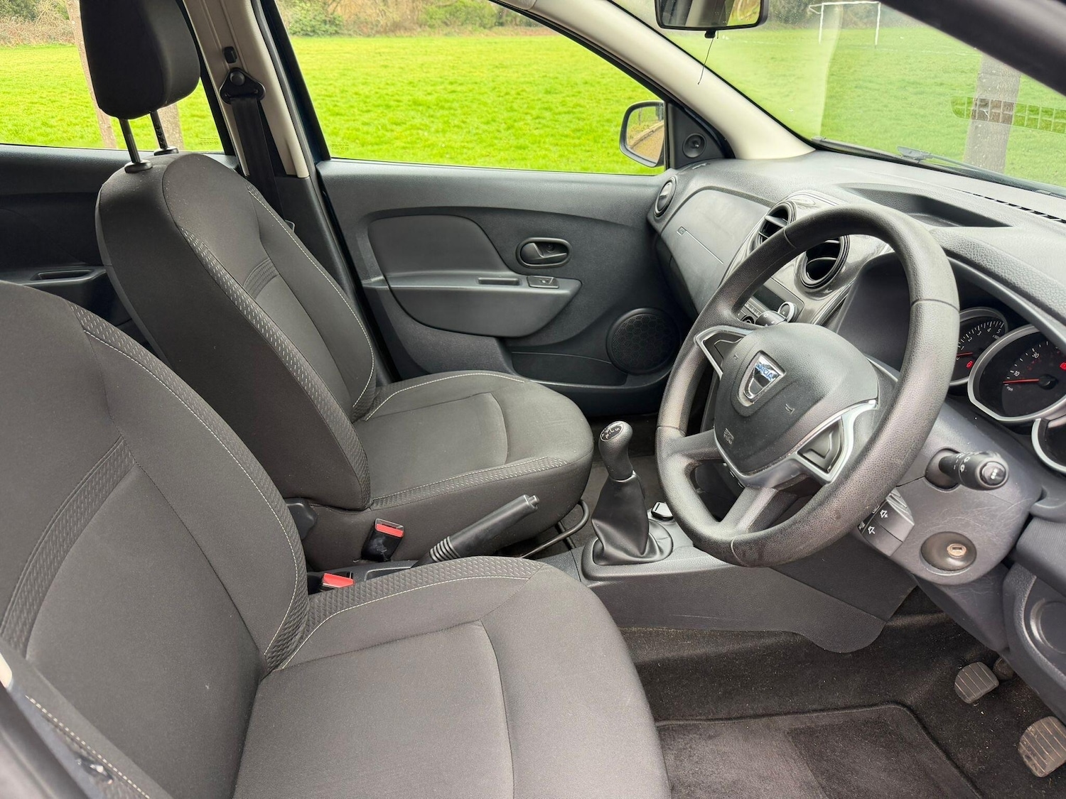 Used Dacia Sandero for sale - 77696271: Photo 11