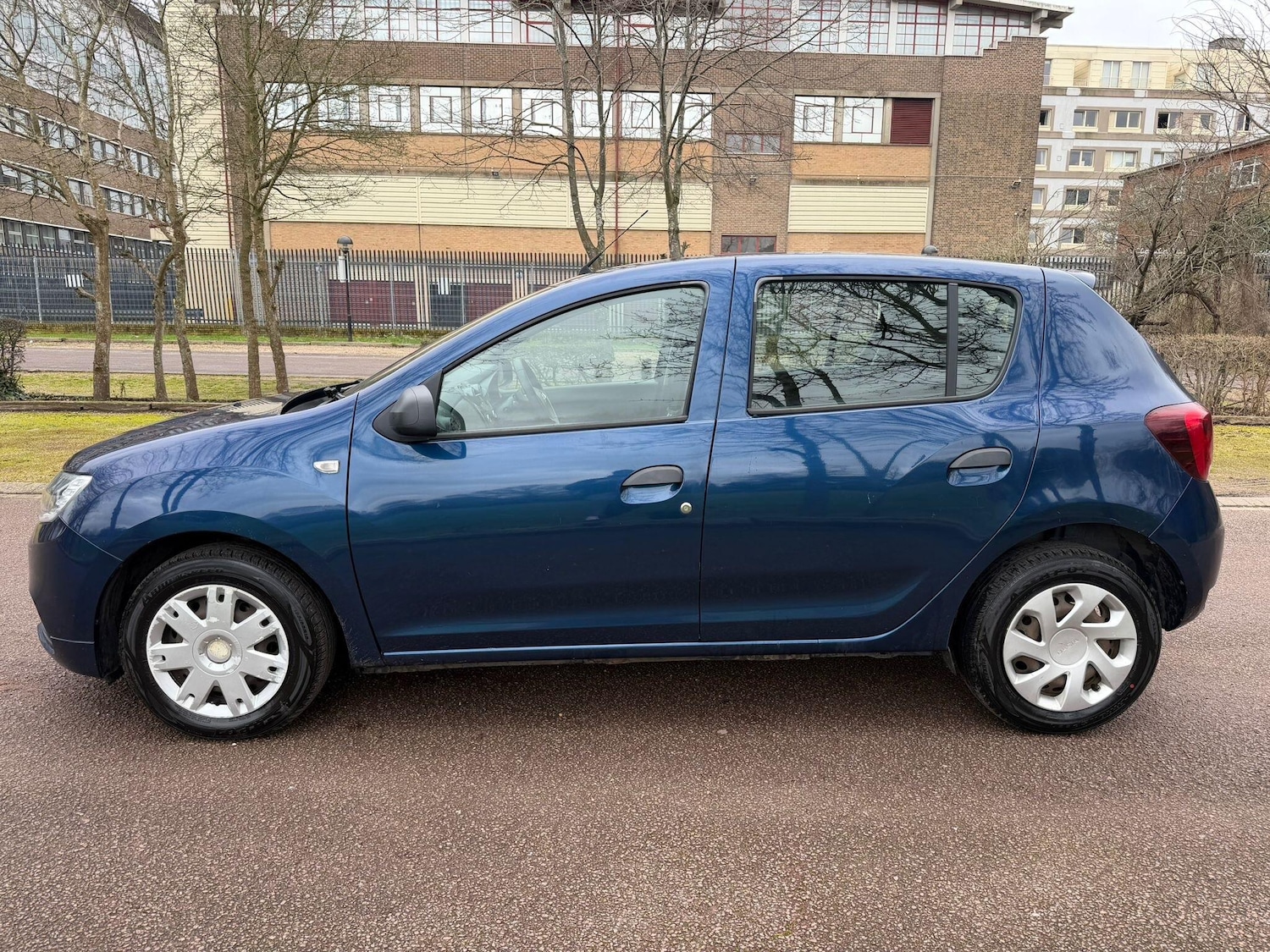 Used Dacia Sandero for sale - 77696271: Photo 4