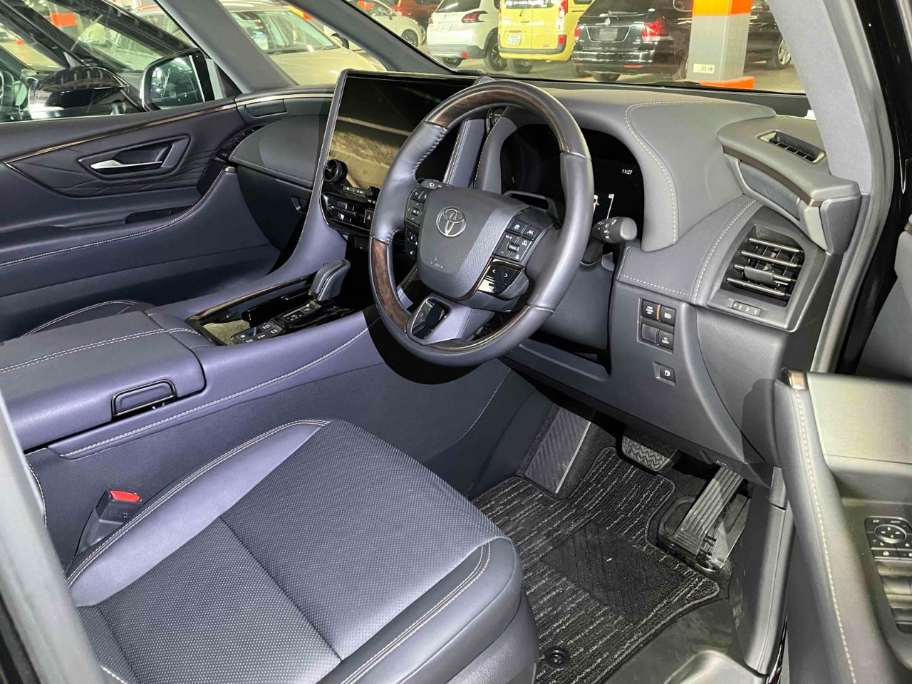 Used Toyota Alphard for sale - 76457485: Photo 61