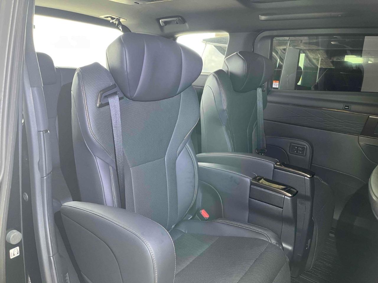 Used Toyota Alphard for sale - 76457485: Photo 67