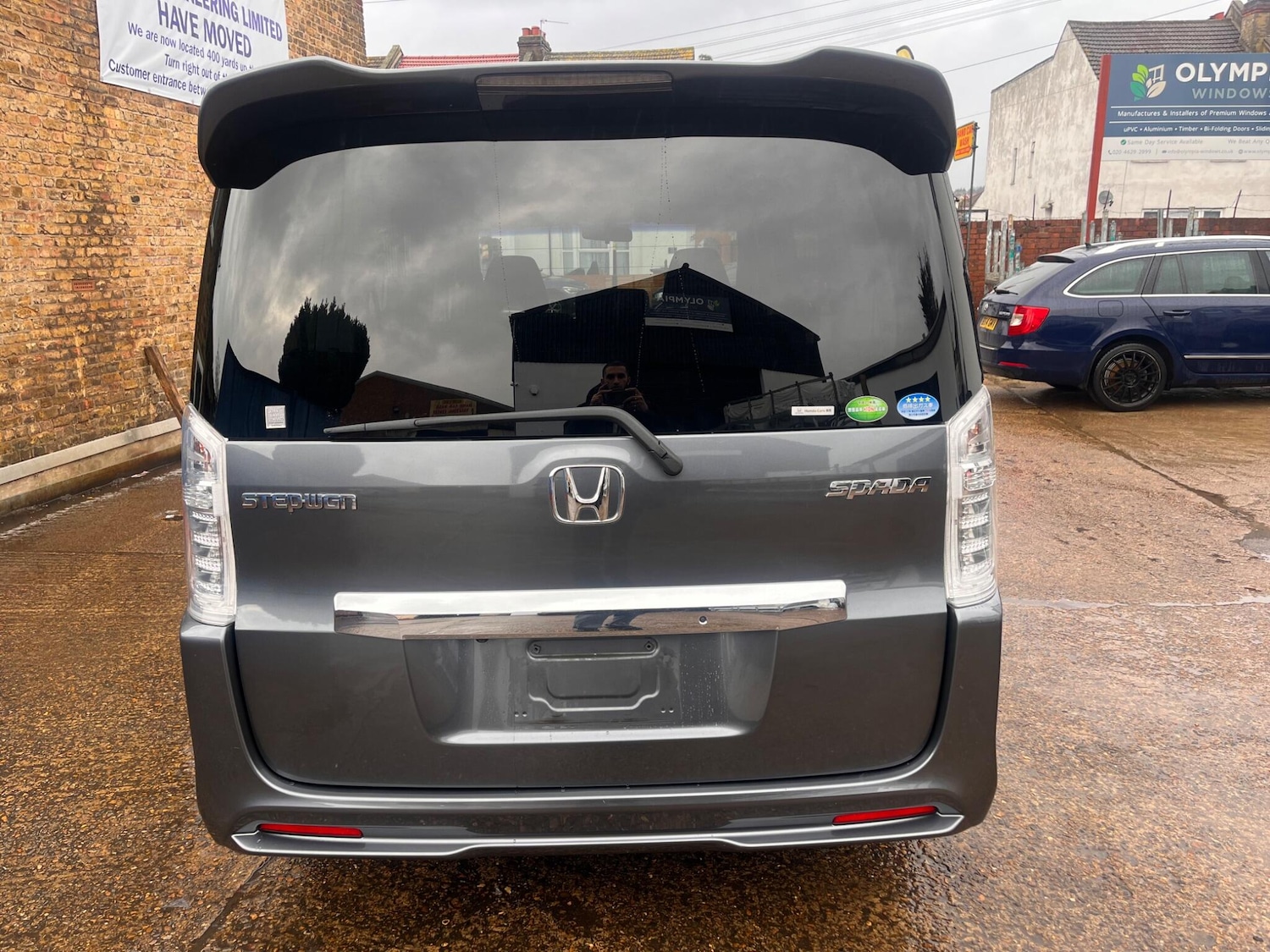 Used Honda Stepwagon for sale - 77278819: Photo 12