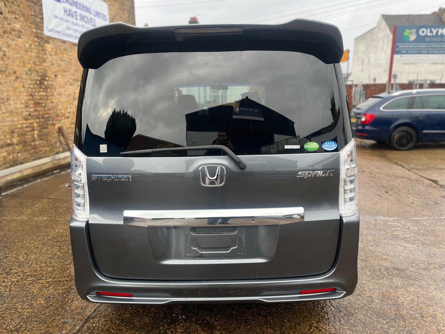 Used Honda Stepwagon for sale - 77278819: Photo 13