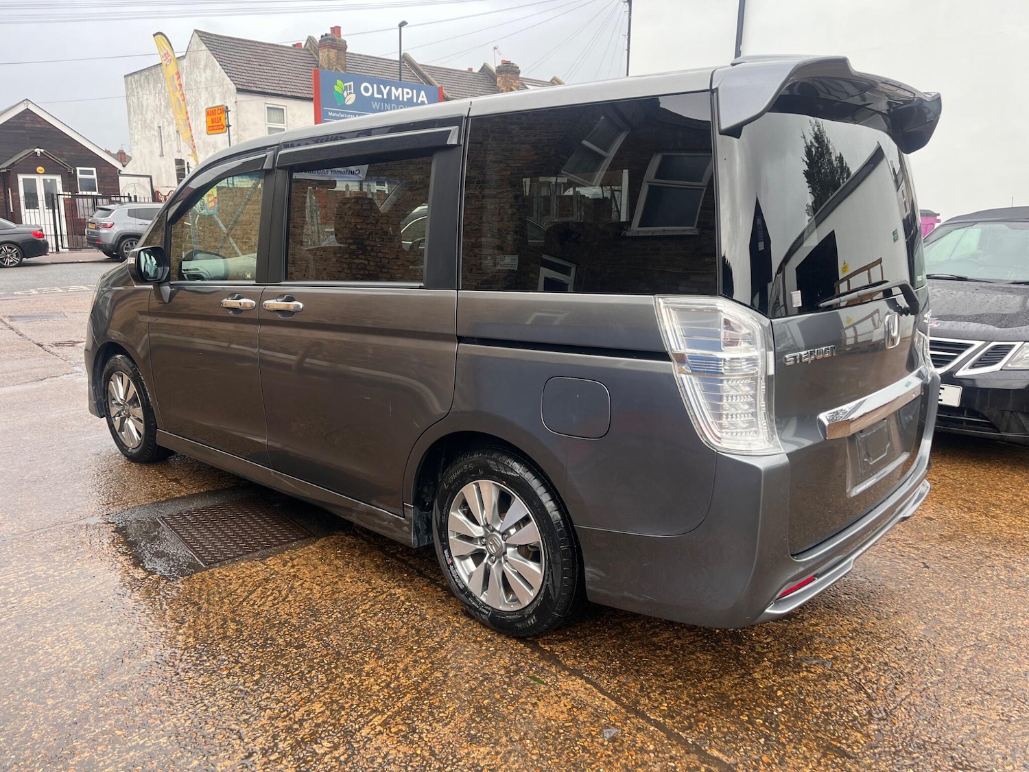 Used Honda Stepwagon for sale - 77278819: Photo 18