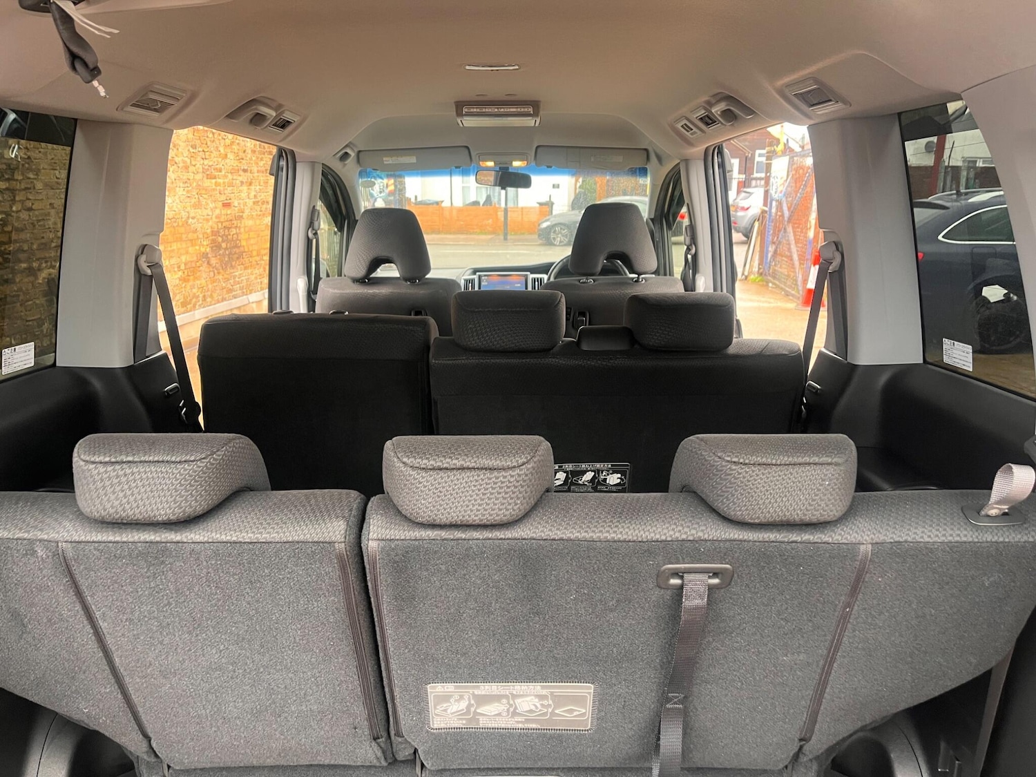 Used Honda Stepwagon for sale - 77278819: Photo 26